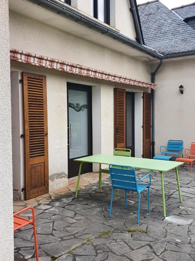 Le Curieux De Conques Bed & Breakfast Saint-Cyprien-sur-Dourdou Exterior photo