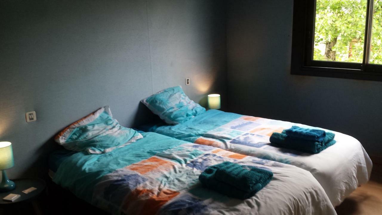 Le Curieux De Conques Bed & Breakfast Saint-Cyprien-sur-Dourdou Exterior photo